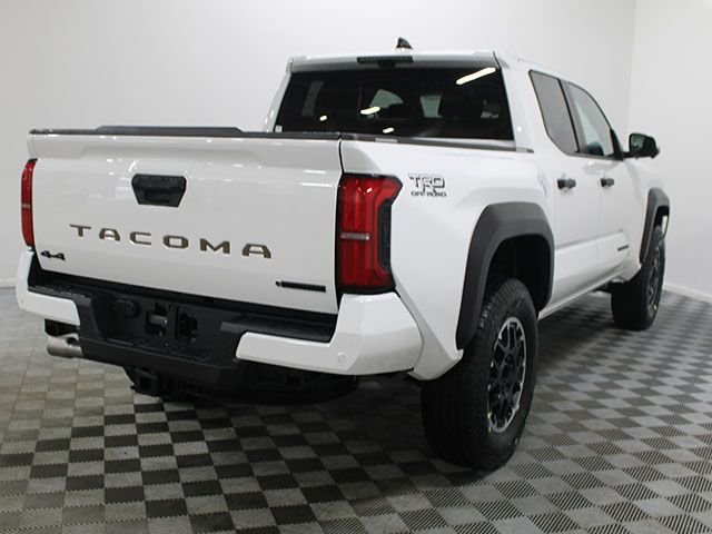 2026 Toyota Tacoma TRD Off Road - Photo 10