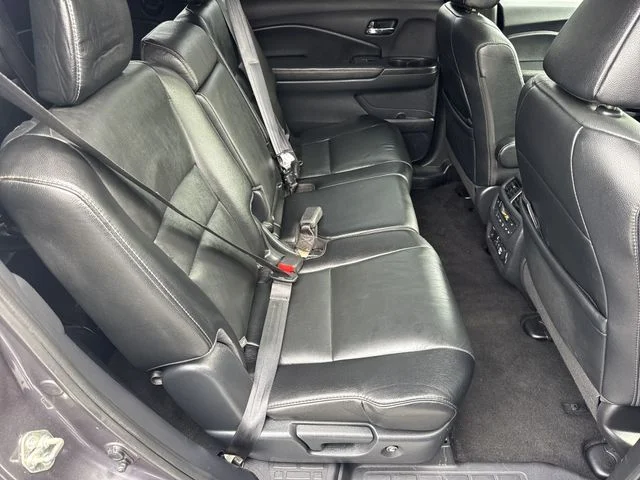 Certified Used 2020 Modern Steel Metallic Honda Touring image 15