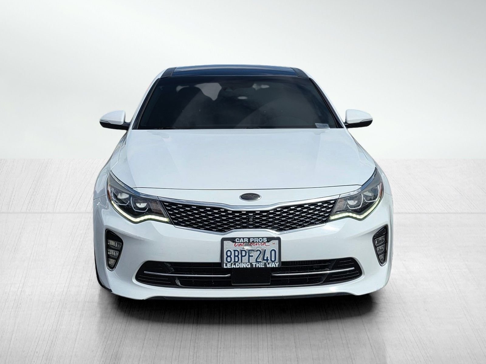 Used 2018 Kia Optima SX with VIN 5XXGV4L2XJG218984 for sale in Lakewood, CA