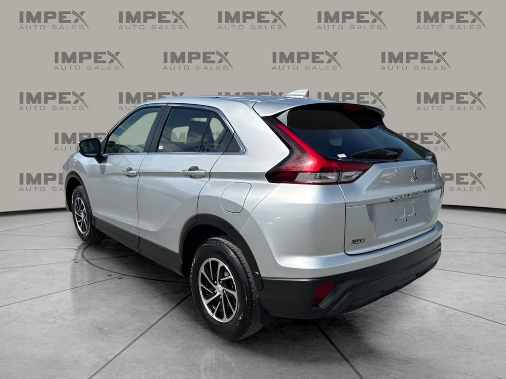 Used 2024 Silver Mitsubishi ES image 2
