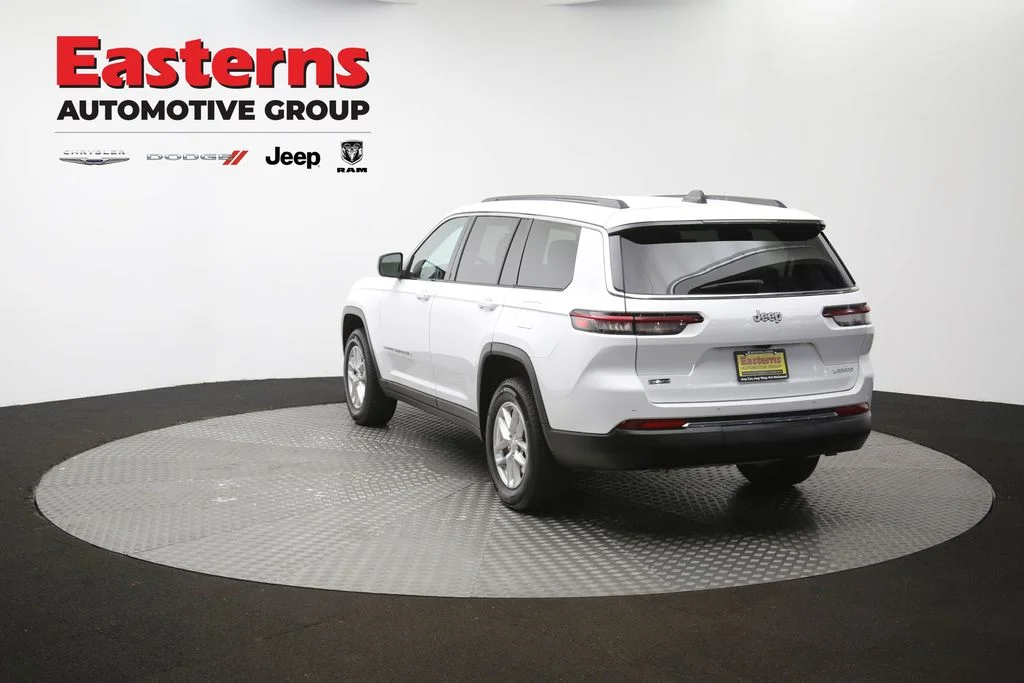 Certified Used 2025 White Jeep Laredo image 67