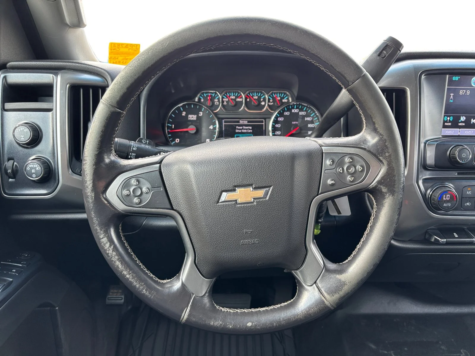 Used 2017 White Chevrolet LT * Available Until Exported to USA * image 13