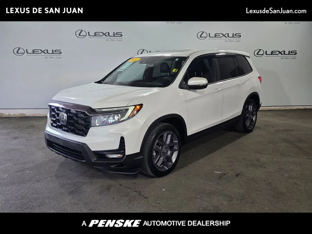 Used 2022 White Honda EX-L image 1