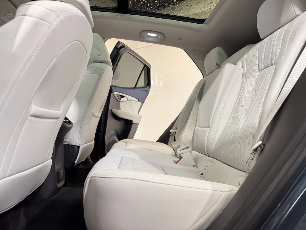 New 2026 Quartz Blue Metallic Buick Avenir image 10