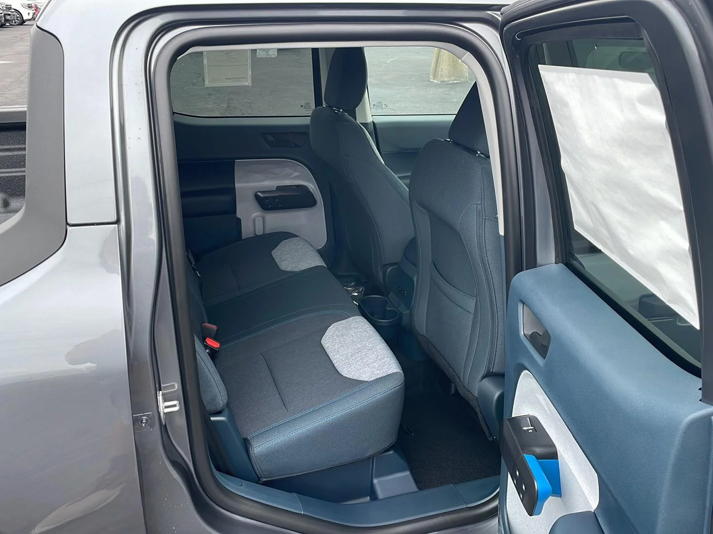 New 2026 Carbonized Gray Metallic Ford XLT image 23