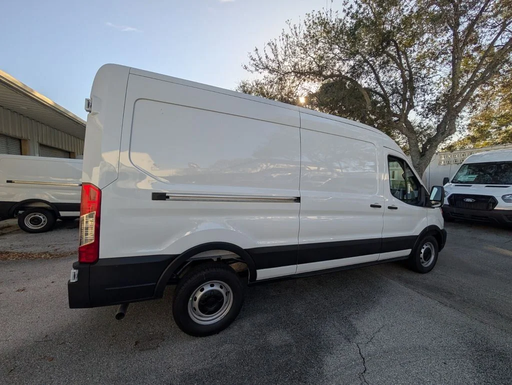 New 2026 White Ford Base image 12
