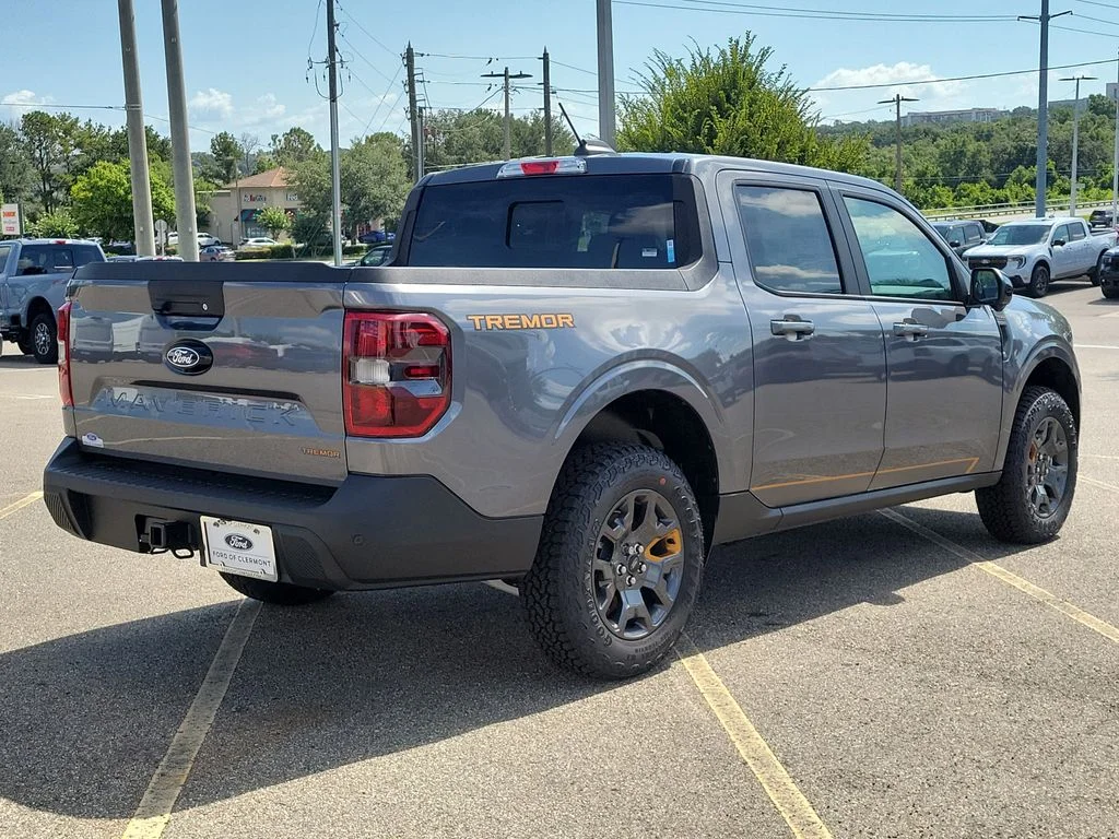 New 2026 Carbonized Gray Metallic Ford Tremor® image 5