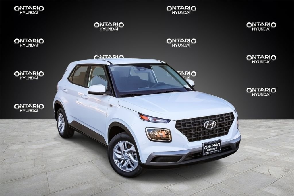 New 2026 White Hyundai SE image 1