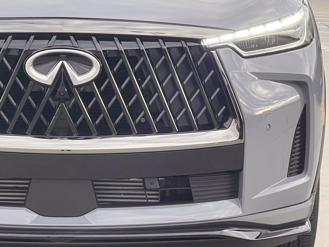 New 2026 Harbor Gray INFINITI SPORT image 10
