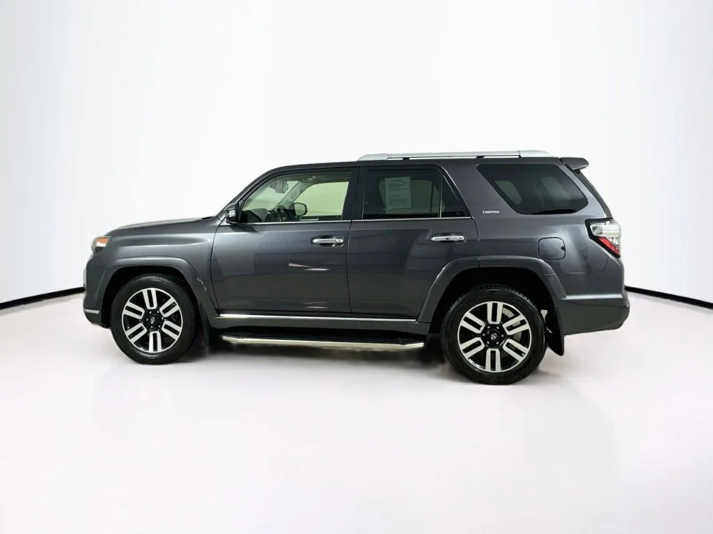 Used 2022 Magnetic Gray Metallic Toyota Limited image 4