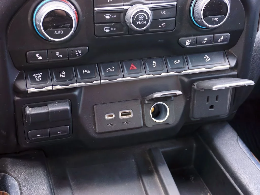 2022 Chevrolet Silverado 3500HD High Country - Photo 27