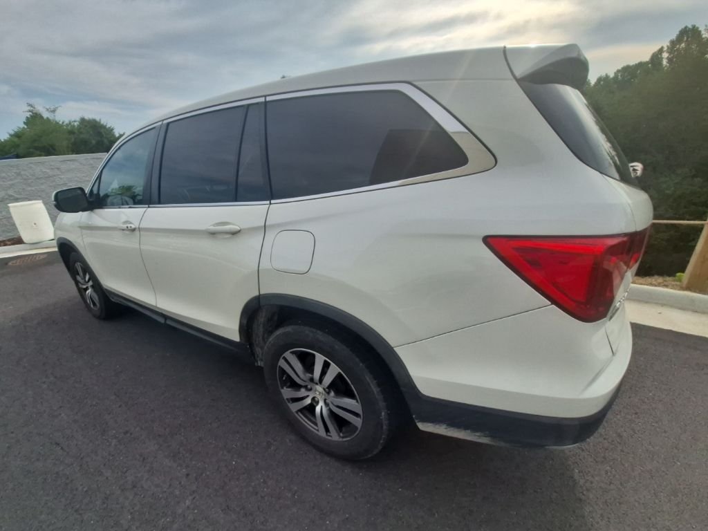 Used 2016 White Diamond Pearl Honda EX-L image 5