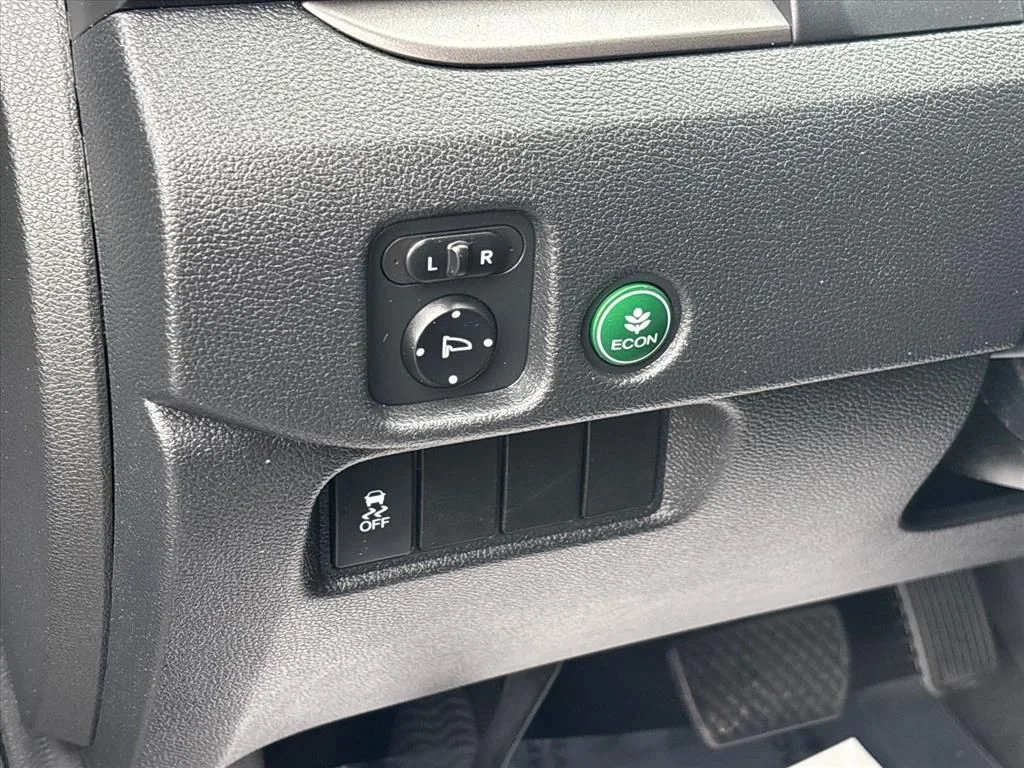 Used 2016  Honda EX-L image 27