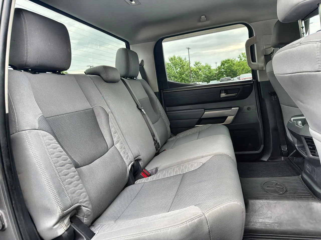 Used 2022 Gray Toyota SR5 image 22