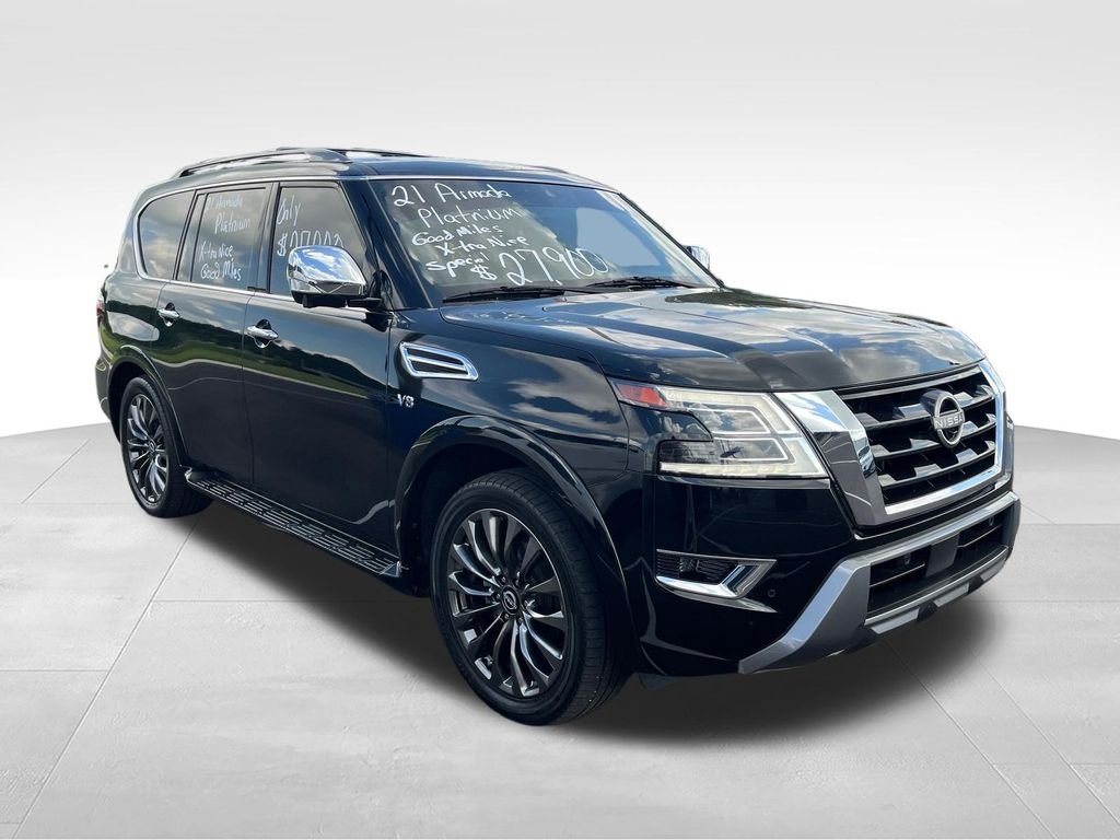 Used 2021 Black Nissan Platinum image 7