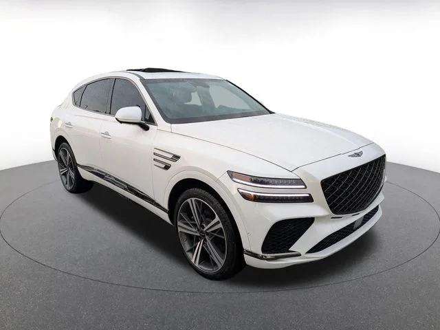 Used 2025 White Genesis 3.5T e-SC image 1