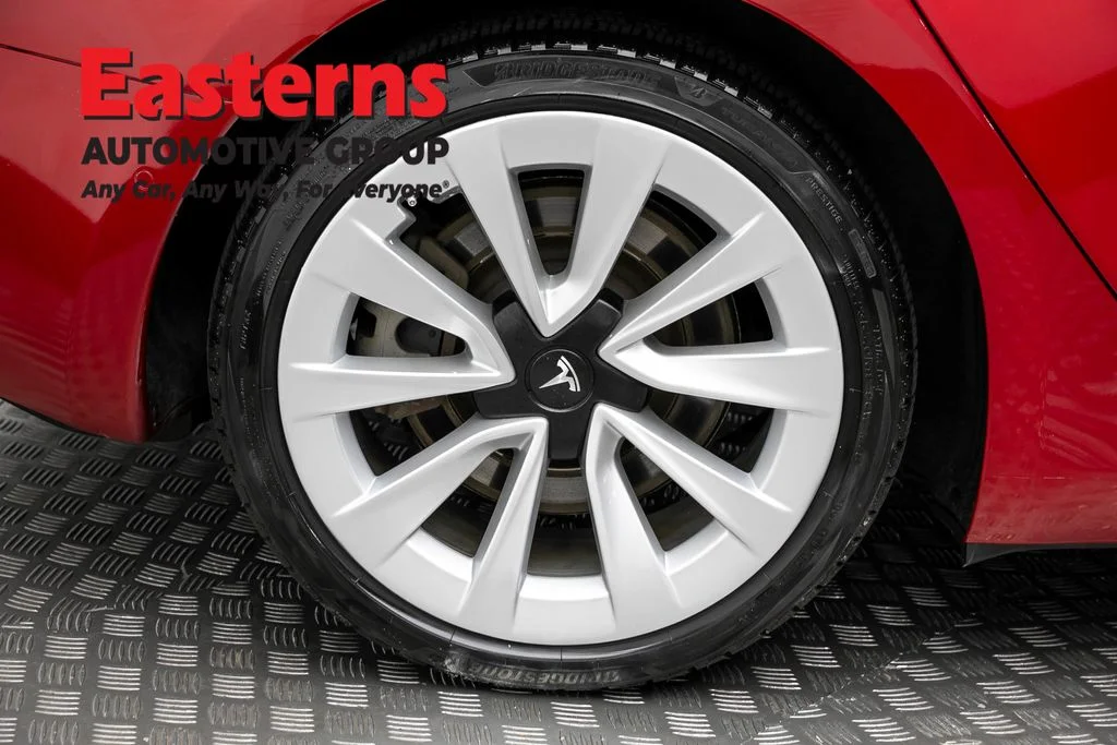 Used 2021 Red Tesla Long Range image 23