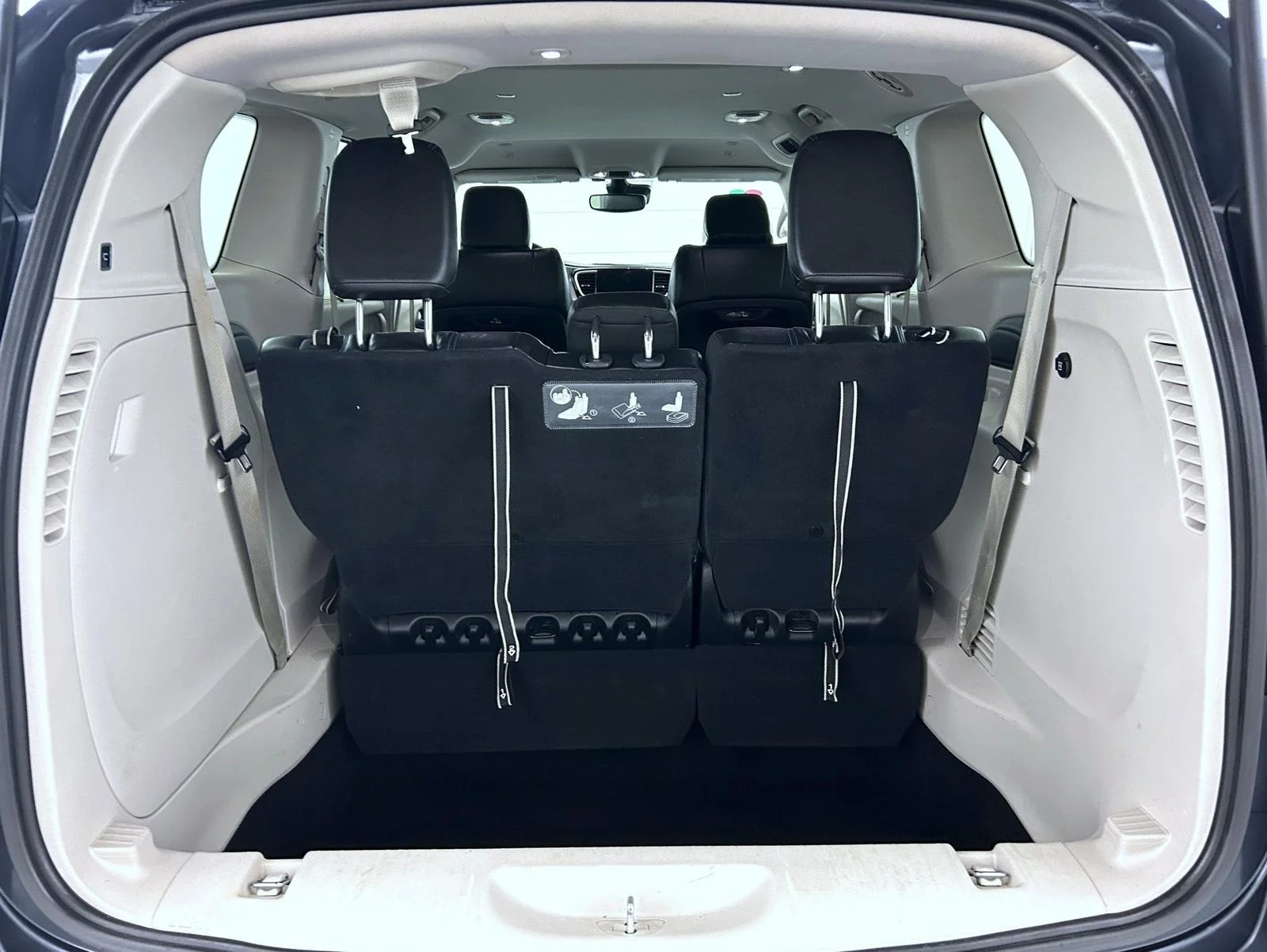 Used 2021 Gray Chrysler Touring L image 19