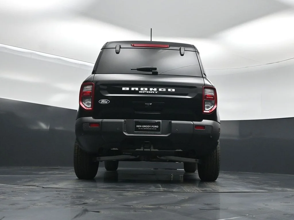 New 2026 Shadow Black Ford Badlands image 46