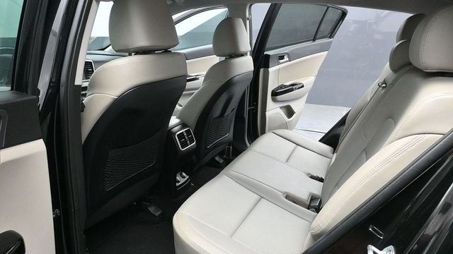 Used 2020 Red Kia EX image 12
