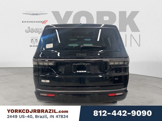 New 2026 High Gloss Black Exterior Paint Jeep Limited Reserve image 4