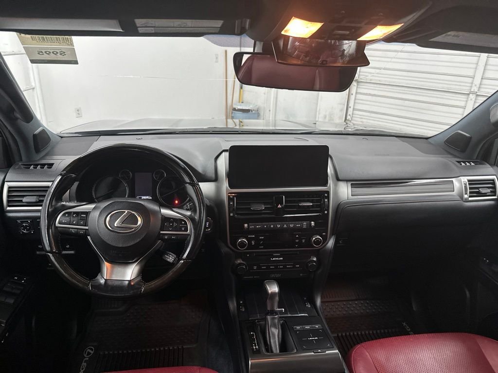 Used 2022 Black Lexus 460 Luxury image 22