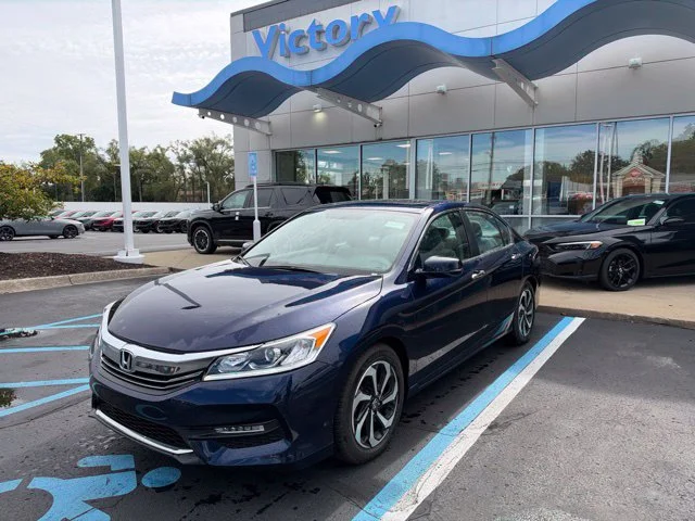 Used 2016 Obsidian Blue Pearl Honda EX image 1
