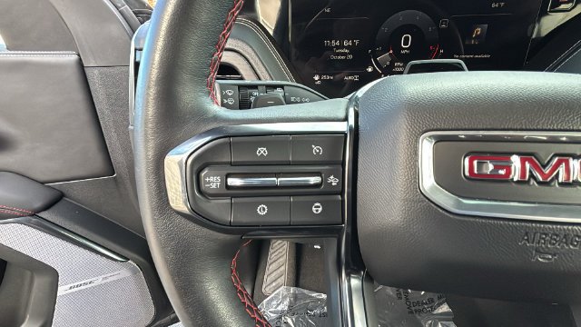 2025 GMC Yukon AT4 Ultimate - Photo 15