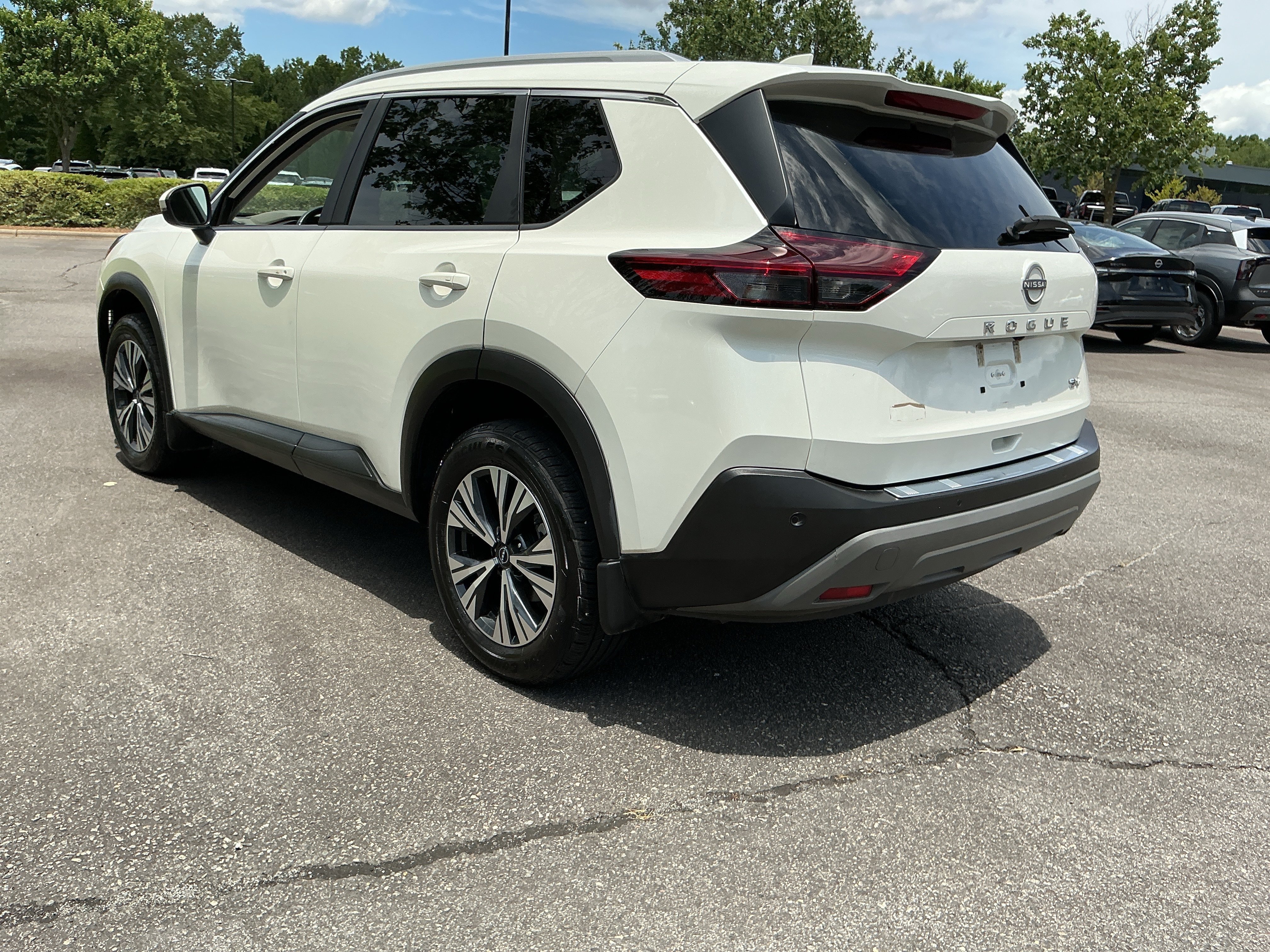 Used 2023 Pearl White Tricoat Nissan SV image 2