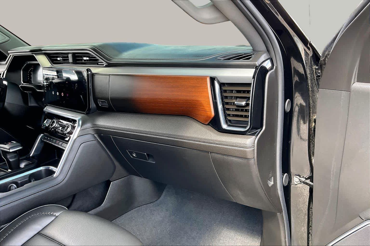 Used 2026 Onyx Black GMC Denali image 19