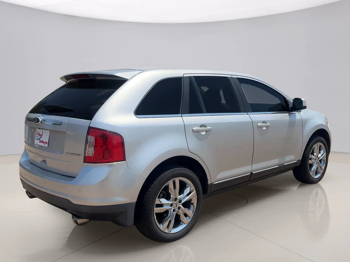 Used 2011 Silver Ford LIMITED image 5