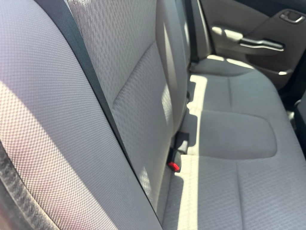 Used 2014 Silver Honda LX image 27