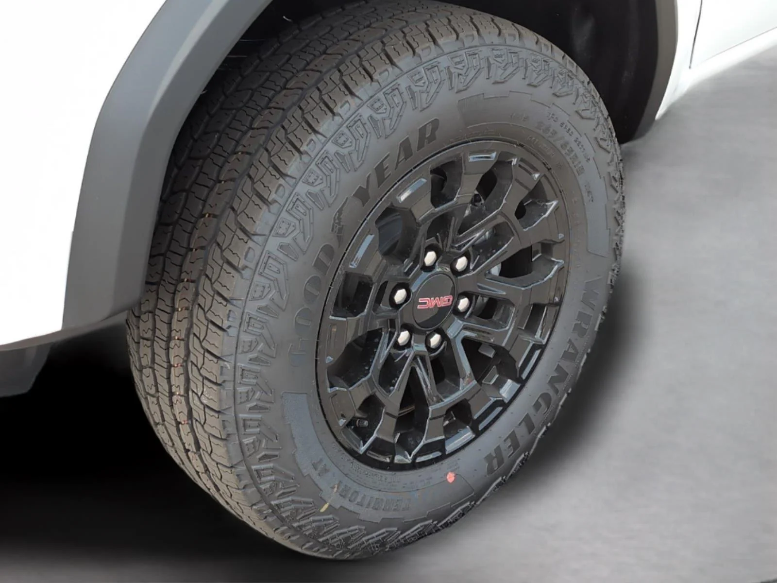 New 2026 Summit White GMC Elevation image 34