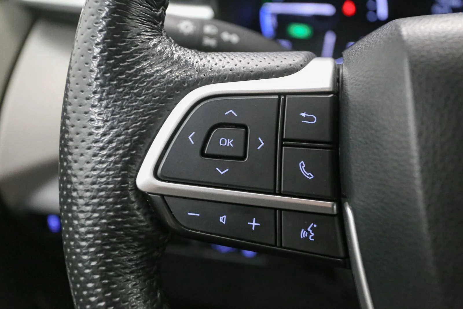Used 2024 GY Toyota XLE image 33