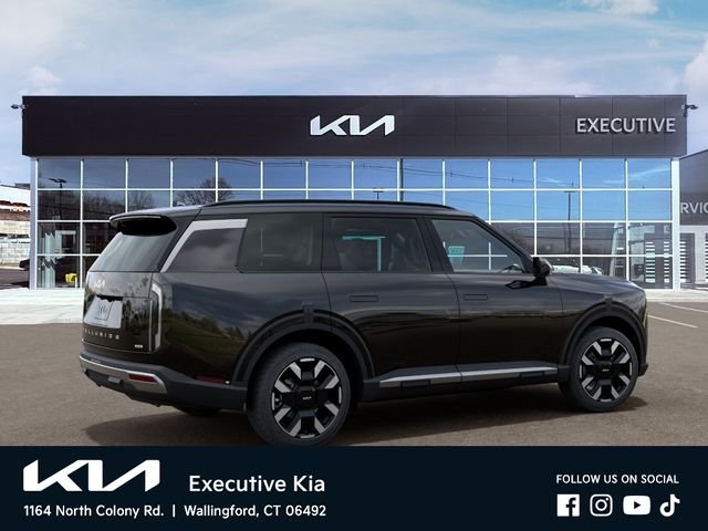 New 2027 Ebony Black Kia S image 6