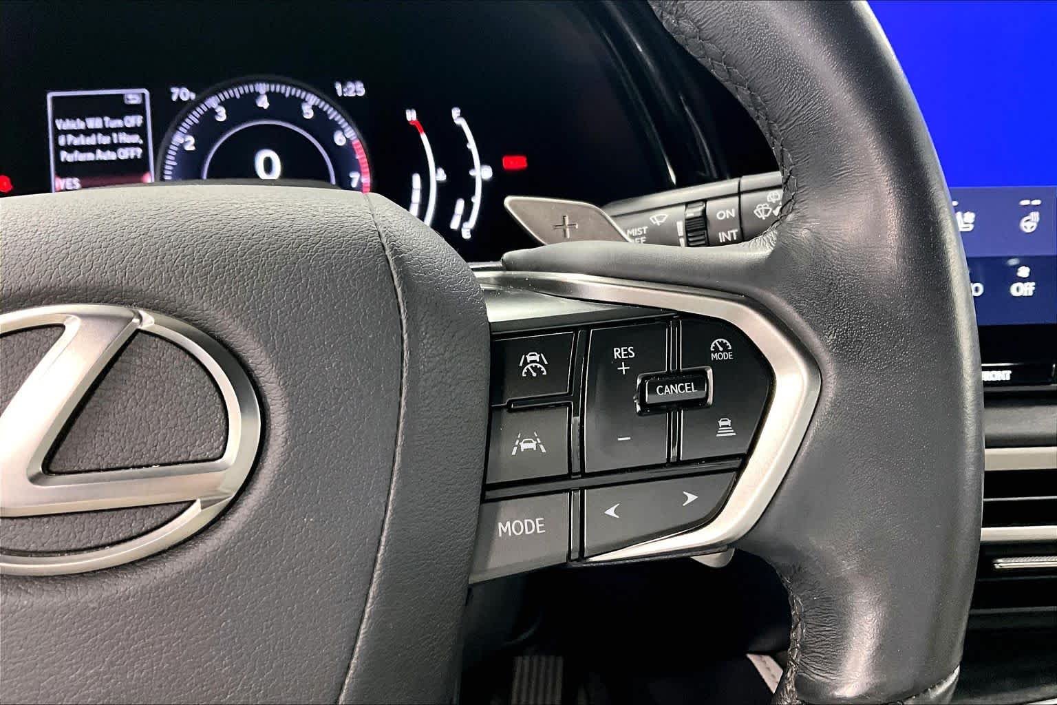 2023 Lexus RX 350 - Photo 23
