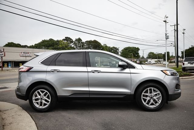 Used 2024 Silver Metallic Ford SEL image 12