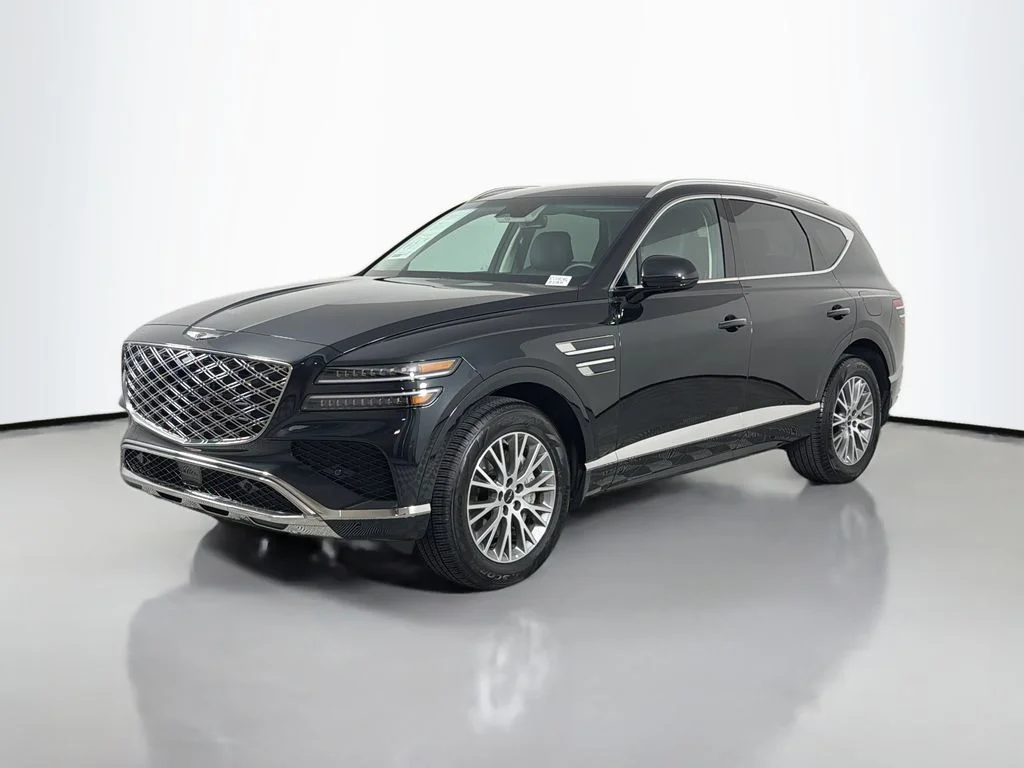 Used 2026 Black Genesis 2.5T image 1