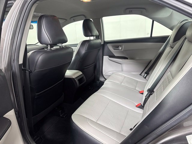 Used 2016 Gray Toyota SE image 12