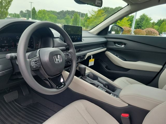 New 2026 Platinum White Pearl Honda LX image 11