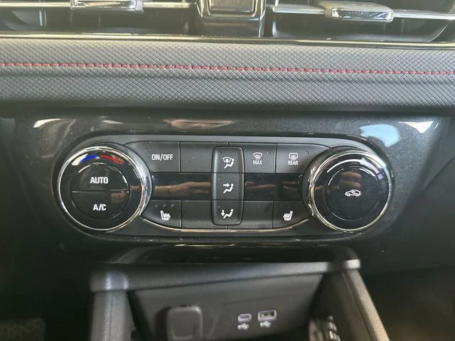 Used 2025 Black Chevrolet RS image 18
