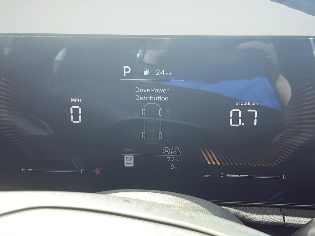 New 2026 Glacial White Pearl Kia LX image 30