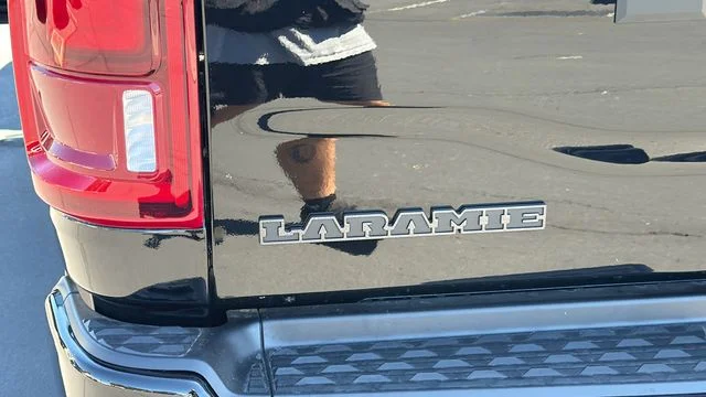 2026 RAM 3500 Laramie - Photo 12