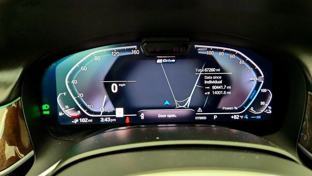 Used 2020 Black Sapphire Metallic BMW 745e xDrive iPerformance Plug-In Hybrid w/ M Sport & B&W Audio image 15