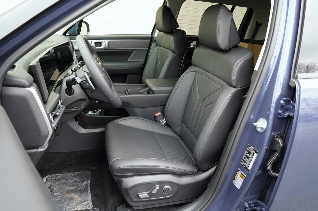 2025 Hyundai Santa Fe SEL - Photo 10