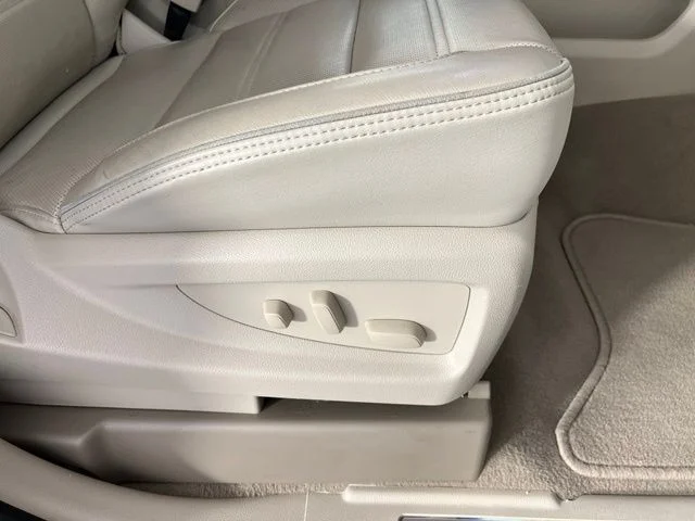 Used 2019 Onyx Black GMC Denali image 47