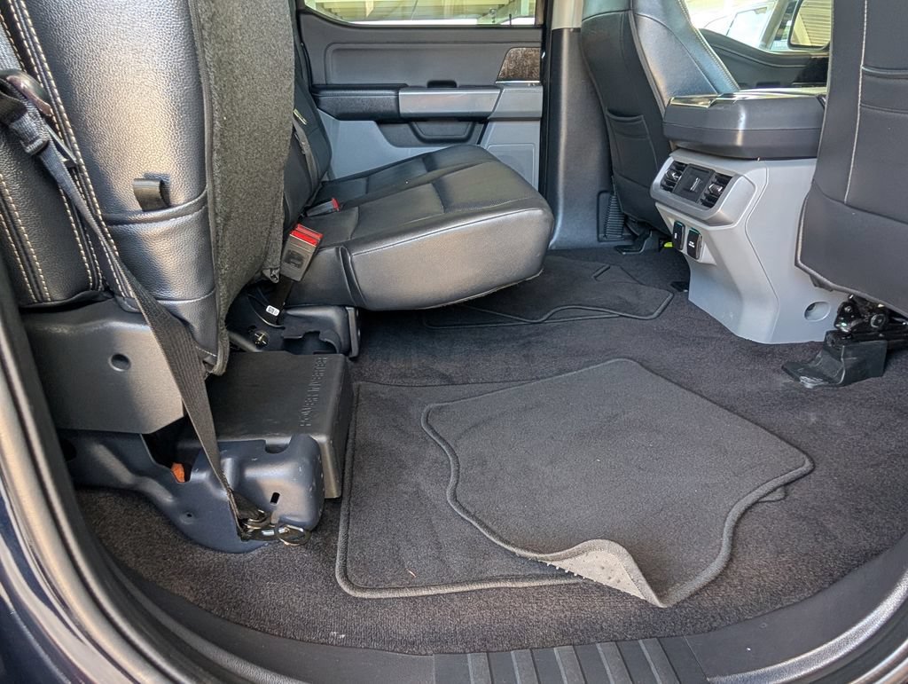 Used 2022 Blue Ford XLT image 20