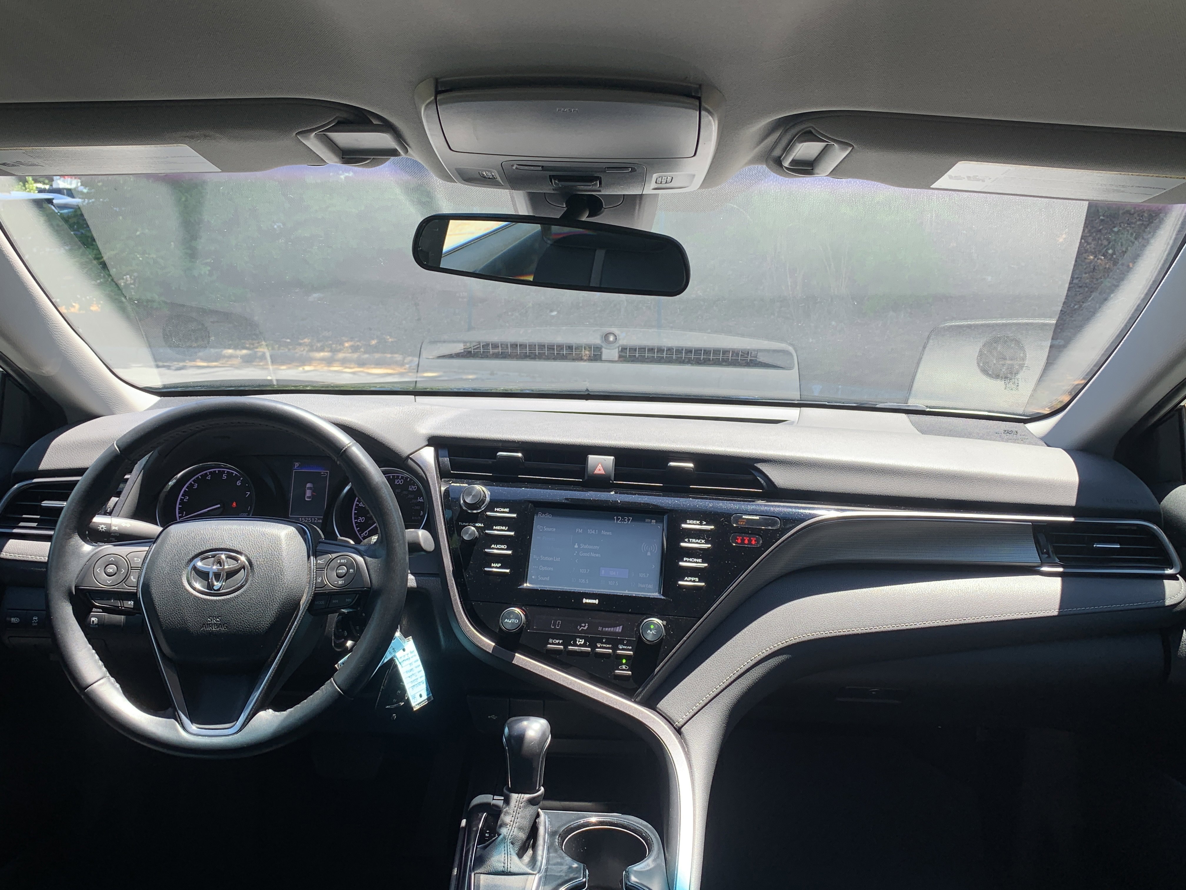 Used 2020 Midnight Black Metallic Toyota SE image 17
