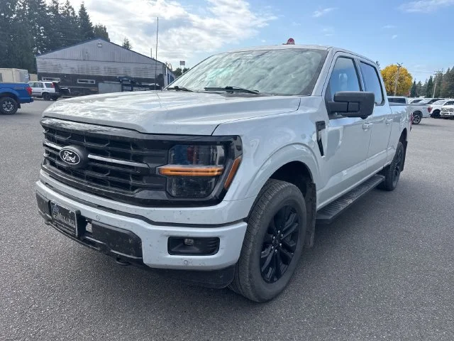 Used 2024 Avalanche Ford XLT image 4