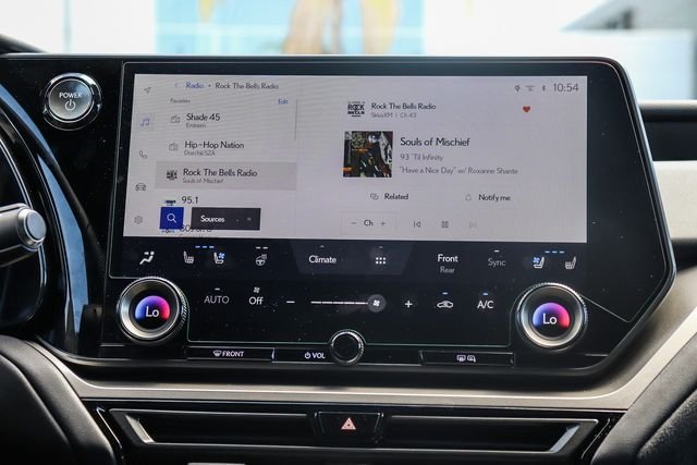 New 2026 Wind Chill Pearl Lexus TX 500h F SPORT PERFORMANCE LUXURY AWD image 19